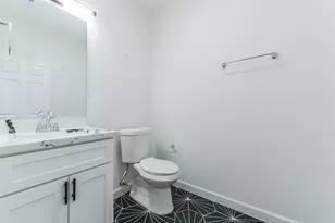 4830 Burma Rd, Houston, TX 77033 - Photo 29