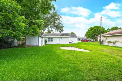423 Elmo Street, La Marque, TX 77568 - Photo 21
