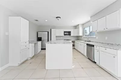 703 Brookford Drive, Missouri City, TX 77489 - Photo 11