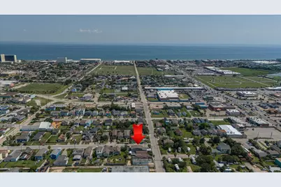 2128 59th Street, Galveston, TX 77551 - Photo 5