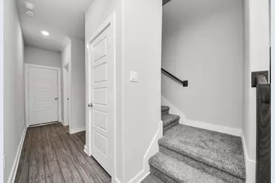8505 Rising Stream Drive, Houston, TX 77063 - Photo 37