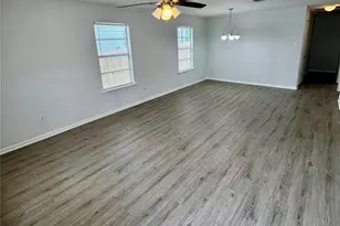 5707 Balbo St, Houston, TX 77091 - Photo 3