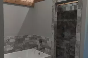 644 Durham Dr, Conroe, TX 77302 - Photo 9