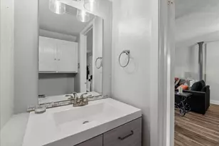 18204 Heritage Ln Ln, League City, TX 77058 - Photo 13