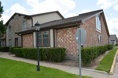 11526 S Kirkwood Road, Houston, TX 77477 - Photo 1