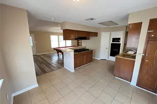 6902 Feather Creek Dr, Houston, TX 77086 - Photo 3