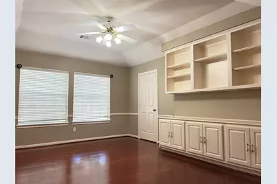 66 Driftoak Circle, The Woodlands, TX 77381 - Photo 23