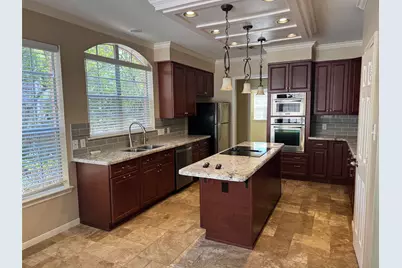 66 Driftoak Circle, The Woodlands, TX 77381 - Photo 13