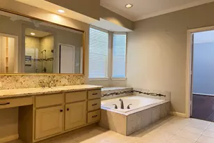66 Driftoak Cir, The Woodlands, TX 77381 - Photo 25
