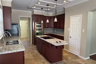 66 Driftoak Cir, The Woodlands, TX 77381 - Photo 15