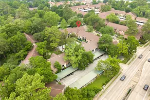 8229 Kingsbrook Rd, Houston, TX 77024 - Photo 41