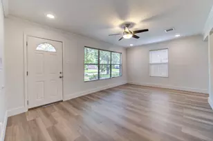 4735 Marietta Ln, Houston, TX 77021 - Photo 5