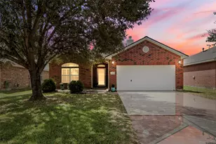 32019 Sue Ln, Pinehurst, TX 77362 - Photo 1