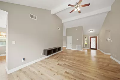 19211 Haystream Drive, Katy, TX 77449 - Photo 9