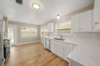 19211 Haystream Drive, Katy, TX 77449 - Photo 11