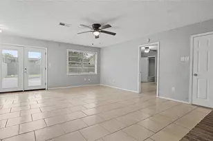 4210 Cork Ln, Deer Park, TX 77536 - Photo 7