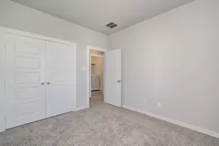 3112 Valley Peak Dr, Houston, TX 77063 - Photo 15