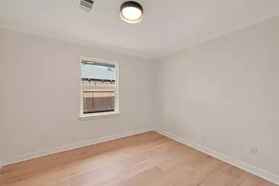 10966 Shadow Wood Dr, Houston, TX 77043 - Photo 25
