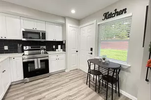 4326 Alconbury Street Ln, Houston, TX 77021 - Photo 5