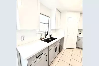 8134 Katie Mill Trail, Spring, TX 77379 - Photo 9