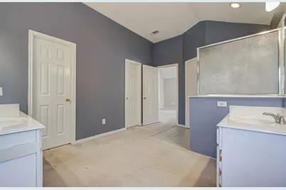 10003 Briarpark Trail Lane, Houston, TX 77064 - Photo 23