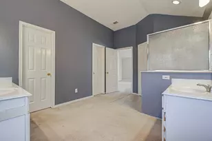 10003 Briarpark Trail Ln, Houston, TX 77064 - Photo 23