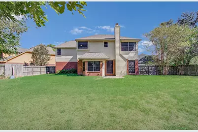 10003 Briarpark Trail Lane, Houston, TX 77064 - Photo 29