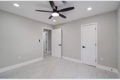 13221 Candlewick Street, Houston, TX 77015 - Photo 21