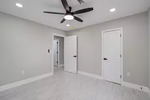 13221 Candlewick St, Houston, TX 77015 - Photo 21