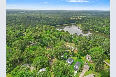 6090 Skylane Drive, Montgomery, TX 77316 - Photo 15