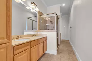 7134 Mapleridge St, Houston, TX 77081 - Photo 9