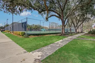 14231 Misty Meadow Ln, Houston, TX 77079 - Photo 37