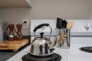 4903 Noble St, Houston, TX 77020 - Photo 9