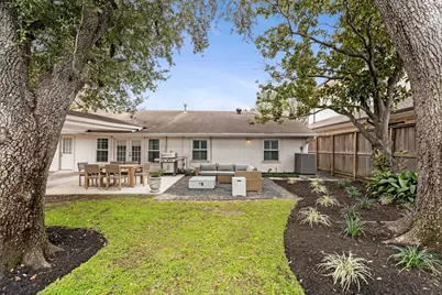 6225 Locke Lane, Houston, TX 77057 - Photo 21