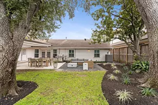 6225 Locke Ln, Houston, TX 77057 - Photo 21