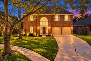 2922 Calendar Lake Dr, Missouri City, TX 77459 - Photo 1
