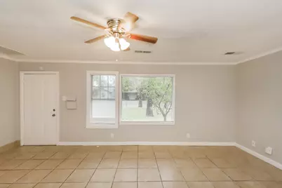 701 22nd Avenue N, Texas City, TX 77590 - Photo 3