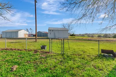 10957 N US Highway 77, Schulenburg, TX 78956 - Photo 41