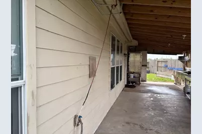 702 Hollyhock Drive, Stafford, TX 77477 - Photo 25