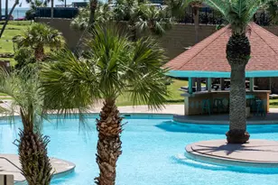 9520 Seawall Blvd, Galveston, TX 77554 - Photo 1