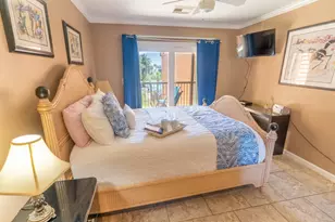 9520 Seawall Blvd, Galveston, TX 77554 - Photo 11