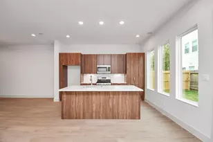 4407 Abaco Ln, Houston, TX 77045 - Photo 5