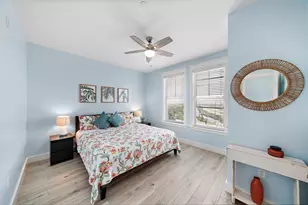 4121 Pointe W Dr, Galveston, TX 77554 - Photo 17