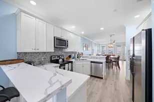 4121 Pointe W Dr, Galveston, TX 77554 - Photo 11