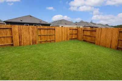 1527 Gardenia Blossom Lane, Crosby, TX 77532 - Photo 3