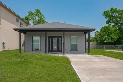 294 Debbie Lane, Dickinson, TX 77539 - Photo 3