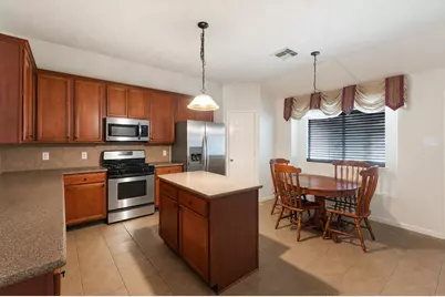 3319 Oil Baron Lane, Manvel, TX 77578 - Photo 5