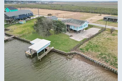 757 County Road 291, Sargent, TX 77414 - Photo 43