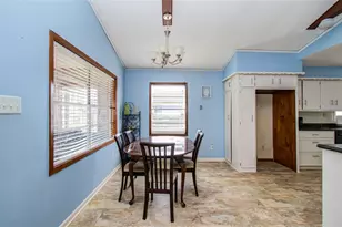 757 County Rd 291, Sargent, TX 77414 - Photo 11