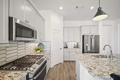 2826 Sunrise Field Lane, Fulshear, TX 77423 - Photo 11